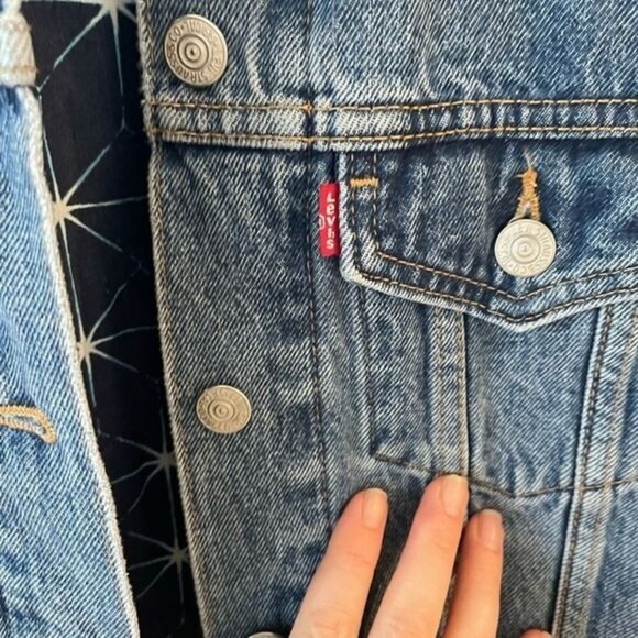NWOT Levi’s denim jacket for Target - Picture 5 of 6